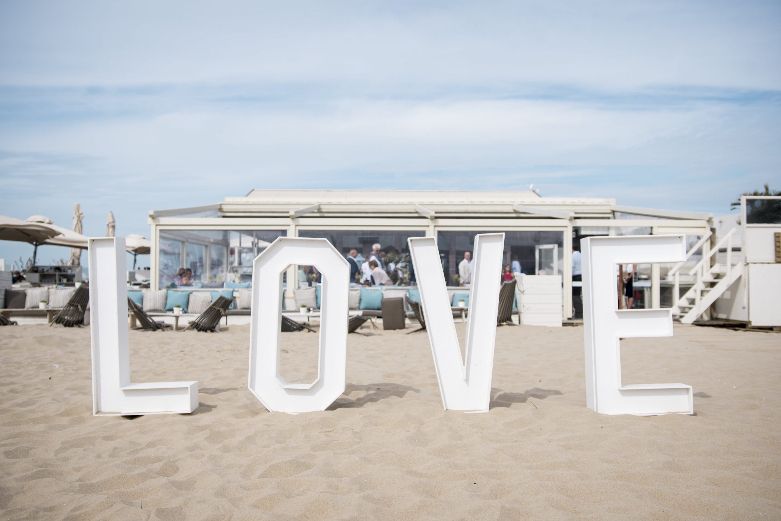 Freie Trauung am Strand der Ostsee – romantisch, natürlich und mit Blick aufs Meer