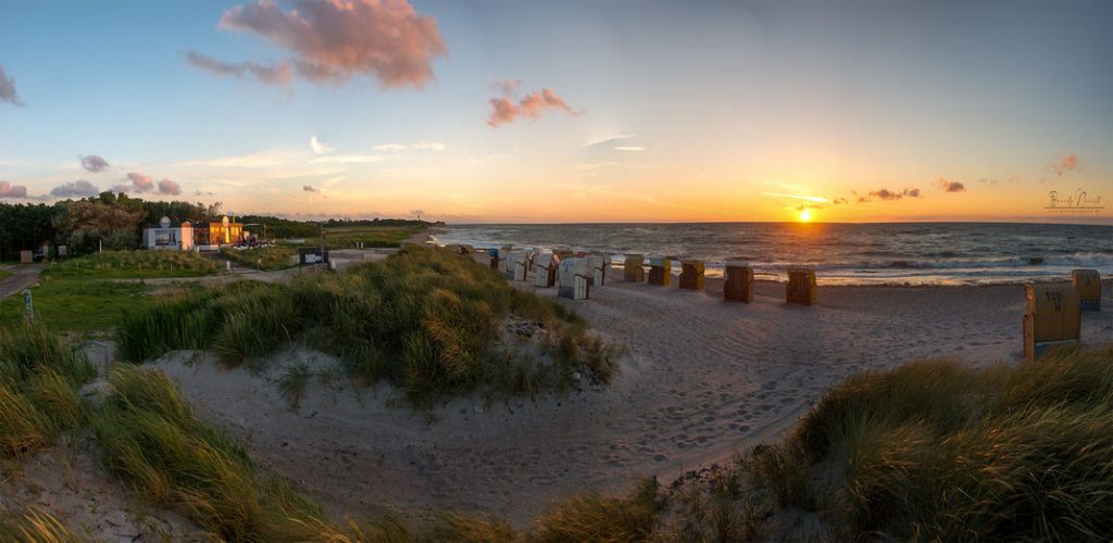 Freie Trauung in Heiligenhafen – Sunset Strandbar als Location direkt am Wasser